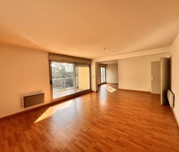 Location Appartement 5 pièces 106m² ORLEANS 45000 - Photo 1