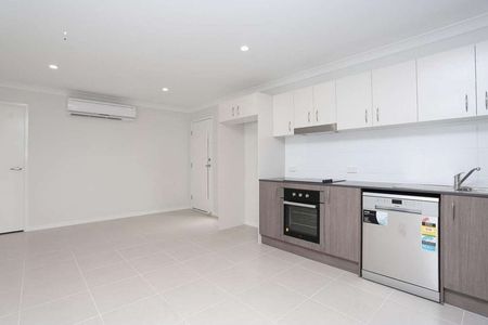 2/9 Sapphire Crescent, 4301, Redbank Plains Qld - Photo 5