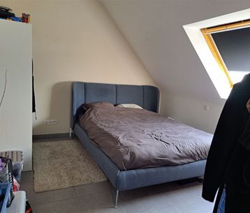 Lichtrijk appartement met 2 terrassen en autostaanplaats - Photo 1