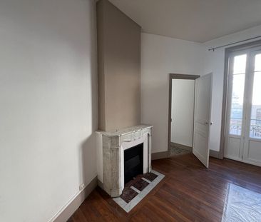 Location Appartement 3 pièces 85m² - Photo 3