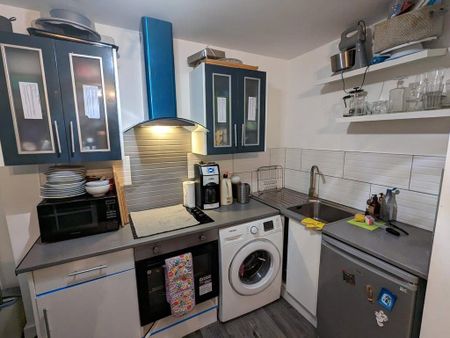 1 bedroom apartment to rent - Photo 5