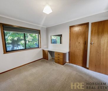 2 bedroom brick unit - Photo 5