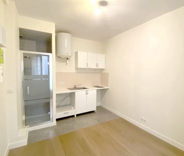 Location Appartement LEVALLOIS PERRET - - Photo 2