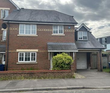 3 bedroom semi-detached house to rent - Photo 1