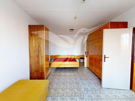 Pronájem bytu 2+1 59 m2 - Fotografie 4