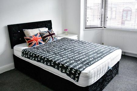 4 bedroom house share to rent - Photo 4