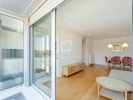 Excellent 2 Bedroom apartment with 6m² terrace for rent in Extramurs, Valencia - Photo 2