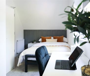 2 bedroom apartment to rent - Photo 4