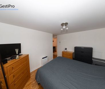 123 52e rue Est - Photo 1