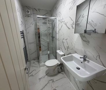 Studio to rent - Photo 4