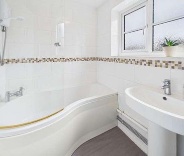 Abbey Green, Thetford, IP24 - Photo 6