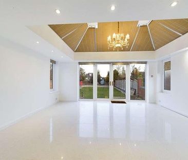 The Drive, Ickenham, UB10 - Photo 2