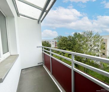 Wohnen mit Komfort: Großzügige 3-Zimmer-Wohnung in zentraler Lage - Photo 6