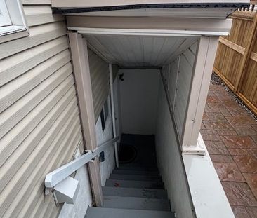 For Lease - 685 Everlasting Crescent Unit# B, Orleans - Cumberland ... - Photo 4