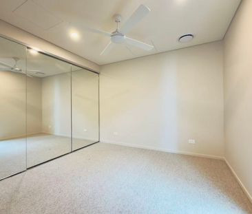 Brand New 2-Bedroom Corner Apartment – West Village - Photo 4