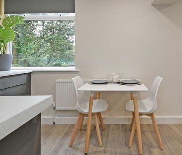 Student Apartment 1 bedroom, Ecclesall Road, Sheffield - Photo 3