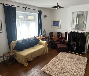 2 Bed Terraced House, Saint Quintin Road, E13 - Photo 1