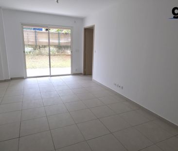 Location Appartement 3 pièces 55m² CAYENNE 97300 - Photo 1