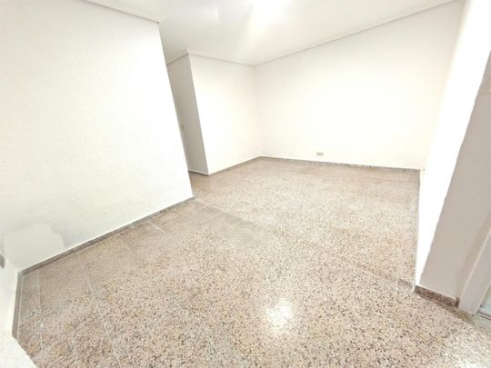 Piso de alquiler en Camí Reial de la Vila Joiosa, 57, Playa Muchavista - Photo 1