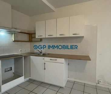 Appartement T4/5 en triplex à louer à Castelnau-d'Estrétefonds - Photo 3