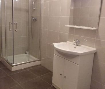 Location Appartement 1 pièce 35m² NIMES 30000 - Photo 3