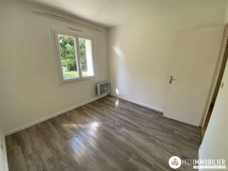 Location Maison 4 pièces 85m² LESCURE D ALBIGEOIS 81380 - Photo 5