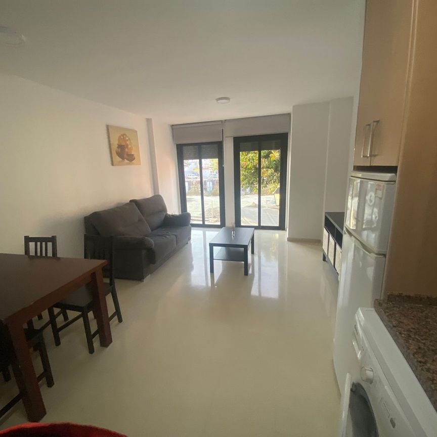 Alquiler de piso en Calle Don Pelayo, 16 - Foto 1