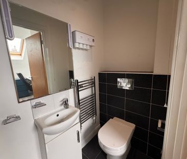 Cyprian House, Monthermer road, Monthermer Road - Photo 4