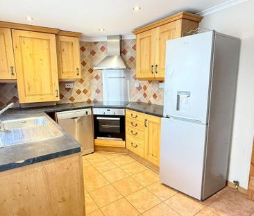 3 bedroom terraced house to rent - Photo 6