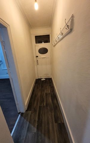 2 Bed Terraced House, Brantwood Terrace, M9 - Photo 4