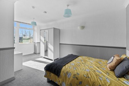 1 bedroom in a house share to rent - Photo 5