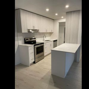 Blueridge Apartments - Photo 2