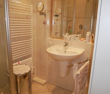 Eltville am Rhein / 2 ZKBB - Mietwohnung mit Aufzug und Teilrheinbl... - Photo 5