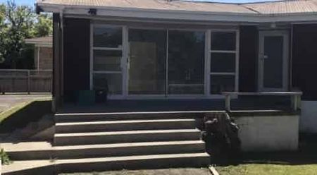 Hukanui School Zoned & Close to Westfield Chartwell! - Photo 2