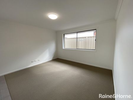 100 Keane Avenue, Munno Para West, SA 5115 - Photo 5