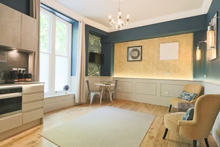 1 Bedroom Home – Medium Let - Photo 4