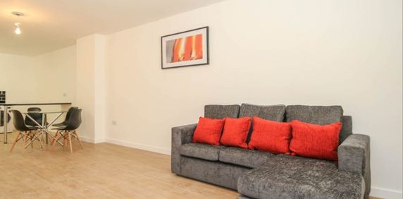 Apartment 8 Rivermill Court, 1 Sandford Place, Leeds, West Yorkshire, LS5 3BY - Photo 2