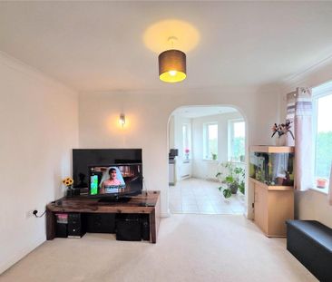 2 bedroom apartment to rent - Photo 2