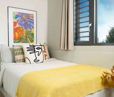 Medium High Double Ensuite - Photo 5