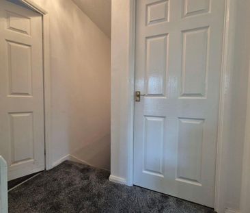 2 bed upper flat to rent in NE31 - Photo 4