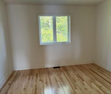 Maison à étages à louer - Notre-Dame-de-l'Île-Perrot Maison à étage... - Photo 3