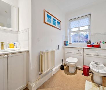 5 bedroom detached house to rent - Photo 5