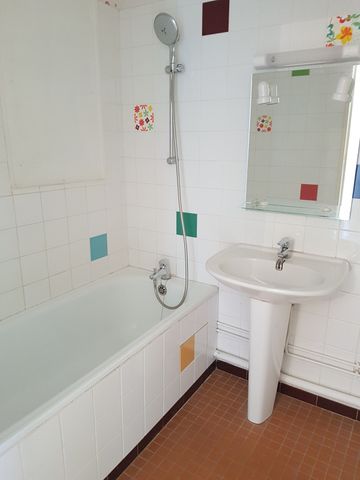 Location Appartement 51m² VANDOEUVRE LES NANCY 54500 - Photo 3