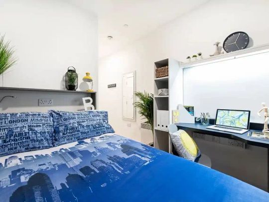 Standard Ensuite - Photo 1