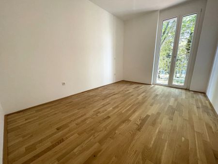 Tolle 3-Zimmer Wohnung mit zentraler Begehbarkeit in begehrter Lage - THEOS Willkommen im Park - Photo 2