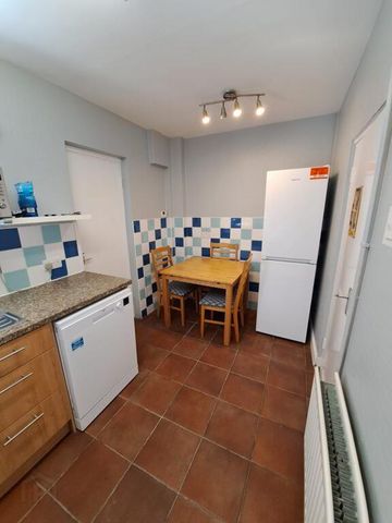 34 Lemberg Street, Belfast, BT12 6GH - Photo 4