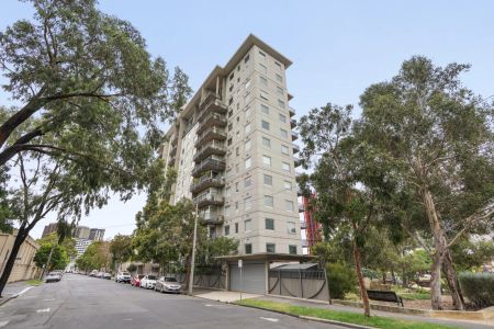 122/8 Wells Street, Southbank. - Photo 5