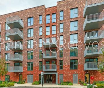 Samara Drive, Southall, UB1 - Photo 6