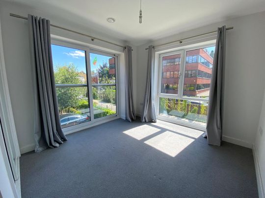 Balfour Court, Camberley, Surrey, GU15 - Photo 1
