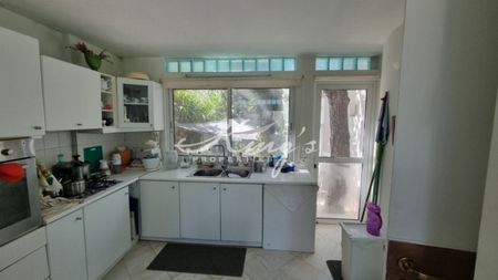 Ενοικίαση κατοικίας, 300 τ.μ., Εκάλη, 2.500 € - Photo 2